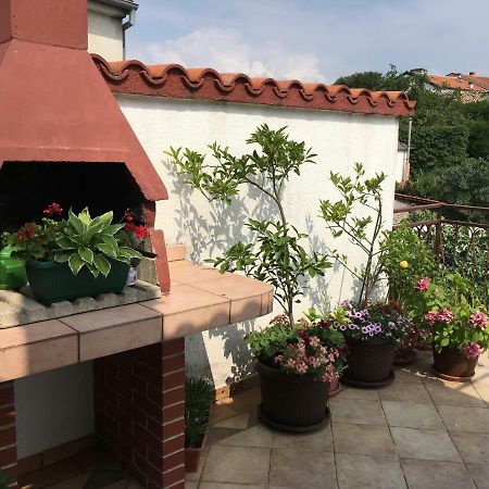 Apartment Lucija Novi Vinodolski Exterior foto